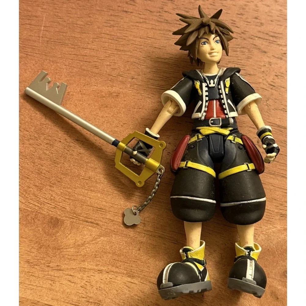 Square Enix Kingdom Hearts Sora‎ Action Figure  6